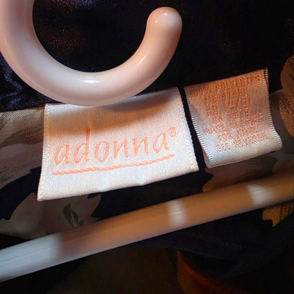 Adonna Vintage 3 Piece Pajama Set - Picture 10 of 13